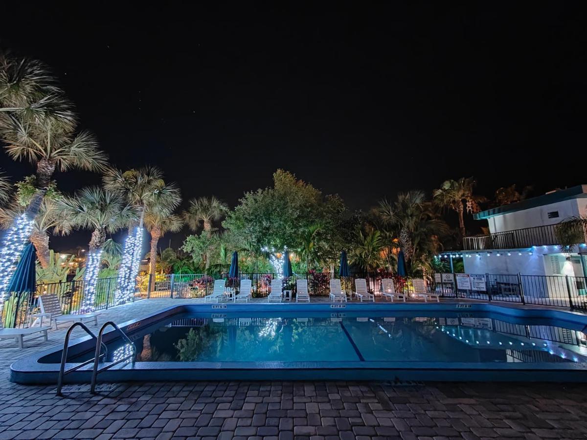 טראז'ור איילנד Tahitian Beach Resort מראה חיצוני תמונה