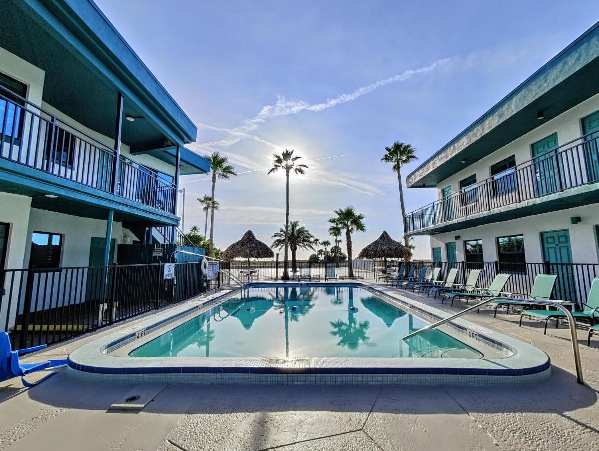 טראז'ור איילנד Tahitian Beach Resort מראה חיצוני תמונה