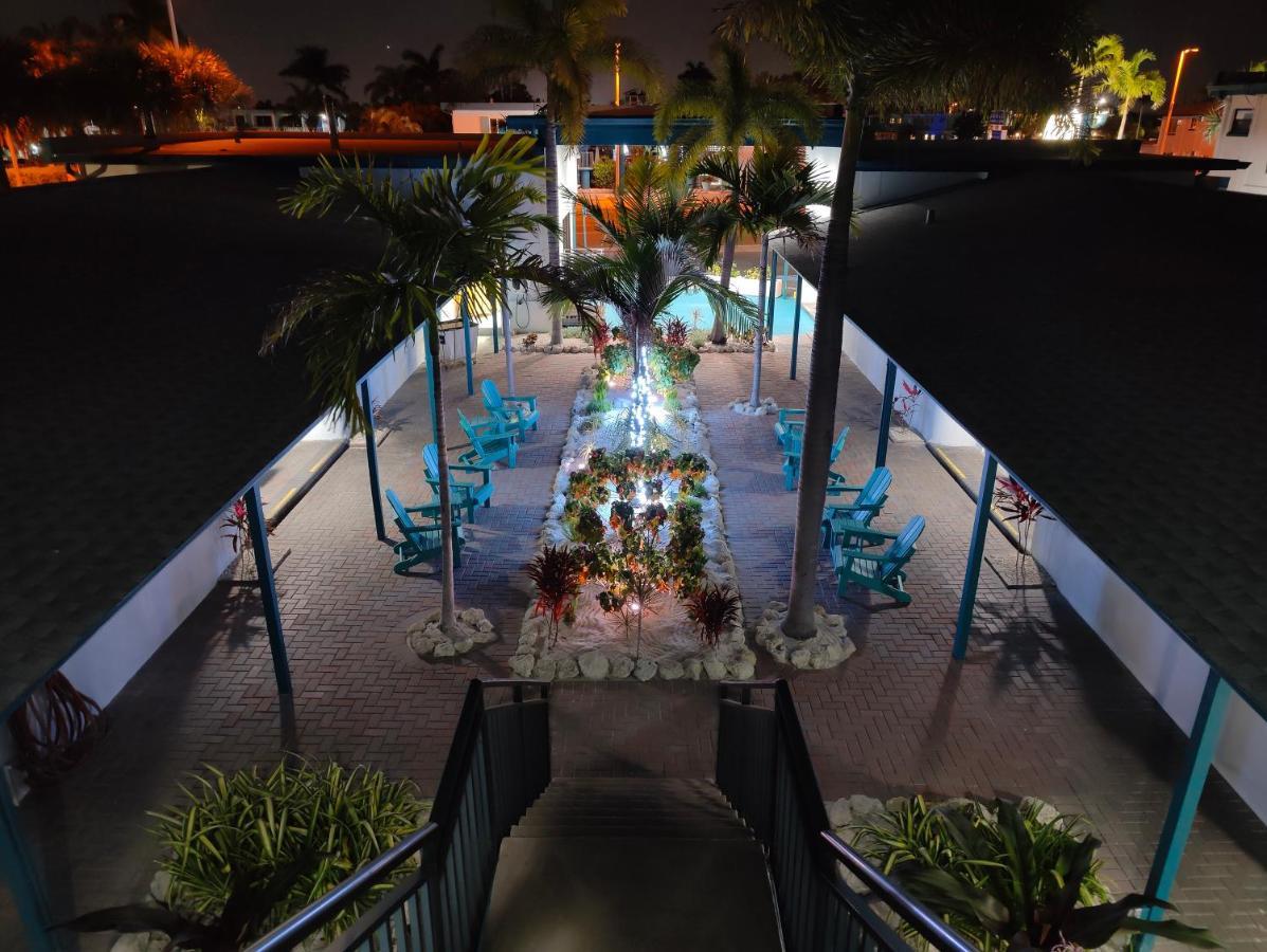 טראז'ור איילנד Tahitian Beach Resort מראה חיצוני תמונה